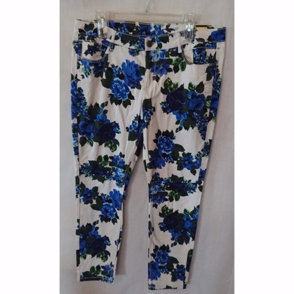 Vintage Soft Blue Floral Metaphor Pants - Picture 3 of 5